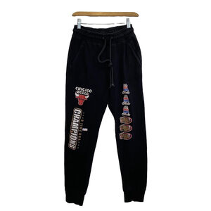 Chicago Bulls 6 Time NBA Champions 1990s Black Sweatpants size S